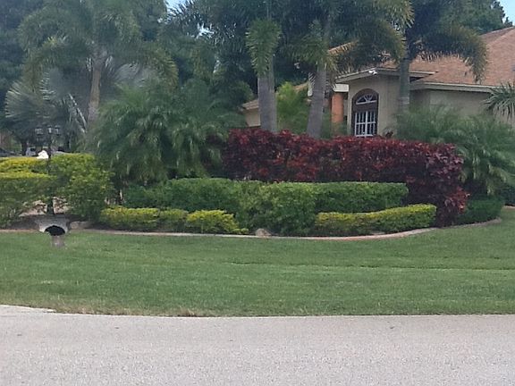 2nd image of 3199 SW Crumpacker St