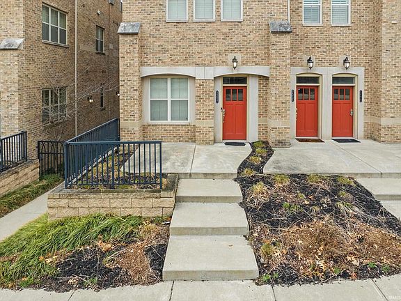 2nd image of 54627 Burdette St