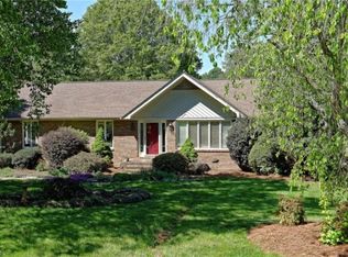 1016 Beecher Rd, Winston Salem, NC 27104