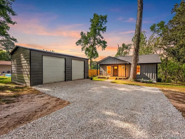 174 Hideaway Ln, Goodrich, TX 77335