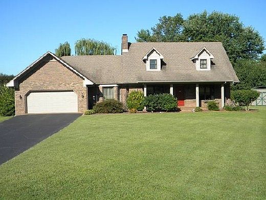 1st image of 1332 Barr Pl