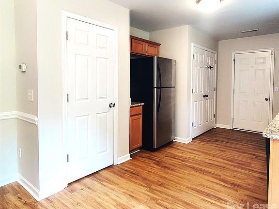 5th image of 4204 Springhaven Dr