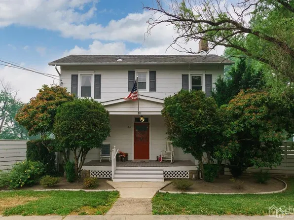 50 Laurel Ave, Kingston, NJ 08528