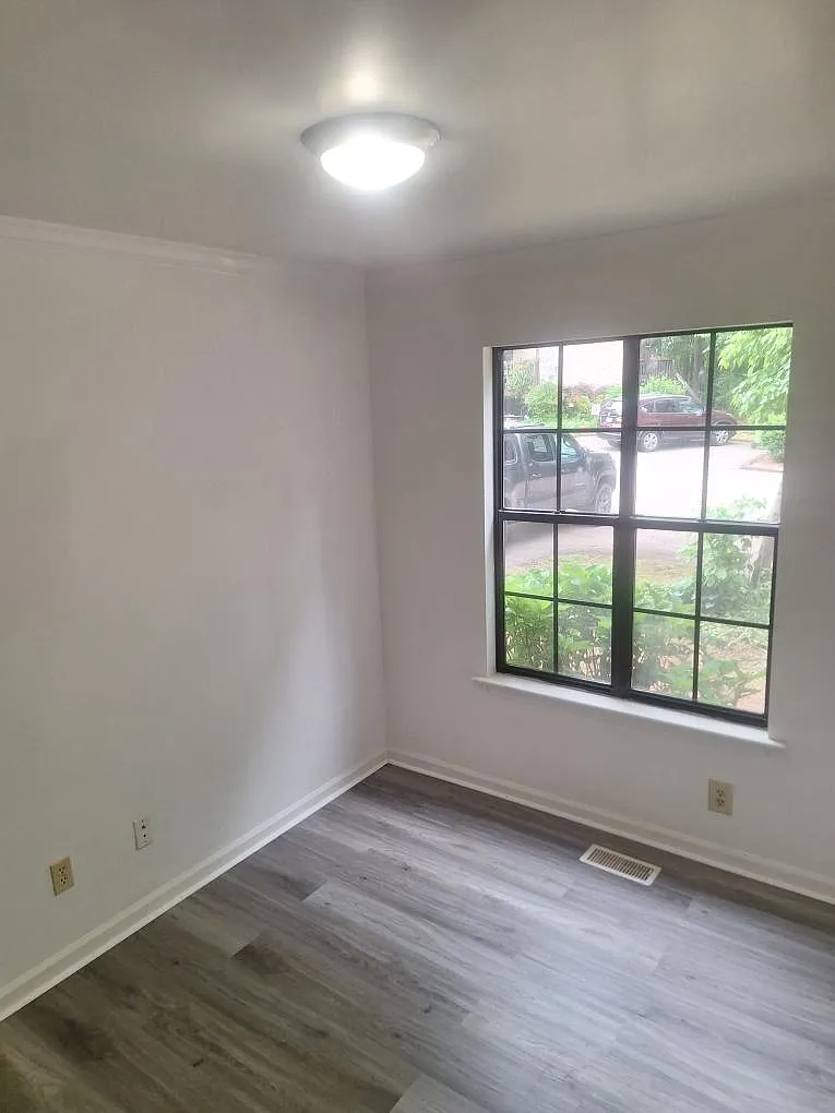 Building Photo - 4269 The Oaks Dr