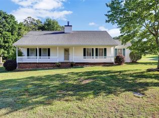 505 Clarendon Dr, Easley, SC 29642