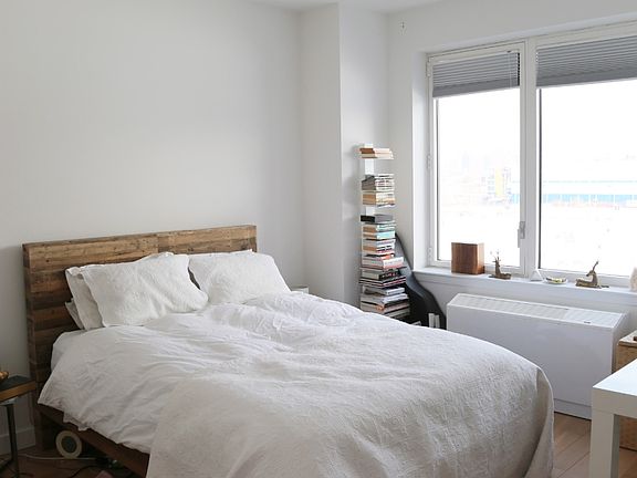 2nd image of 34 N 7th St #4P