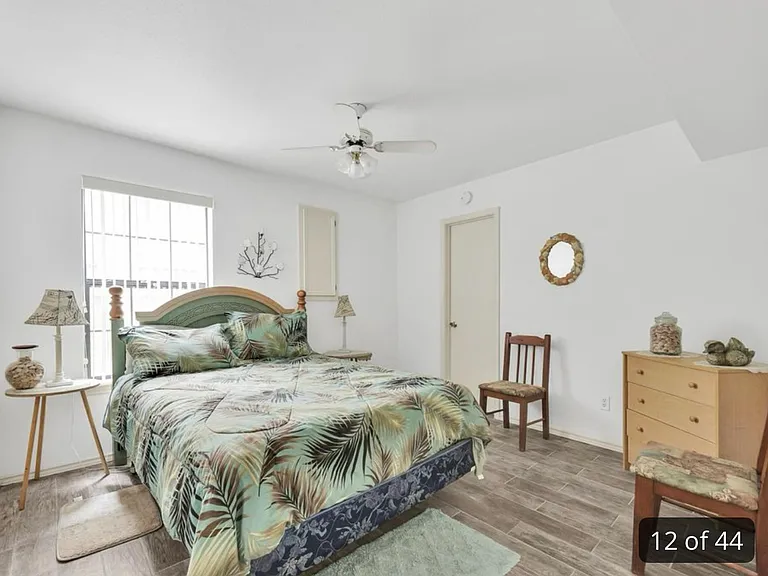 104 W Capricorn Dr #B — Photo 7