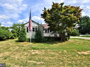 138 N Township Line Rd, Royersford, PA 19468