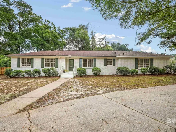 3050 Lacoste Rd, Mobile, AL 36618