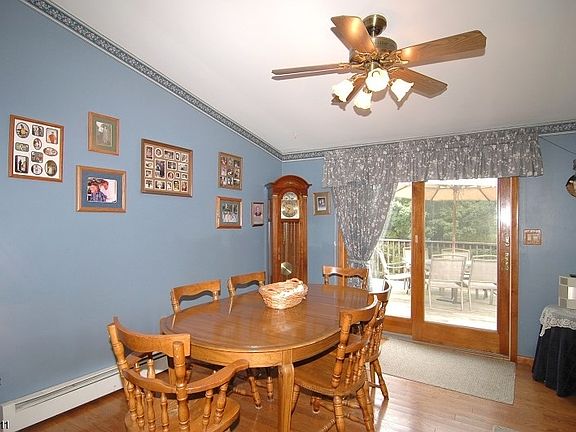 5th image of 19 Mango Dr