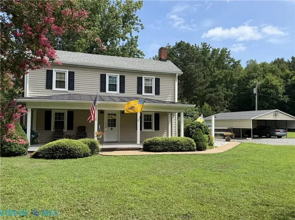 371 Cricket Hill Rd, Hudgins, VA 23076