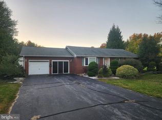 383 E Denneys Rd, Dover, DE 19901