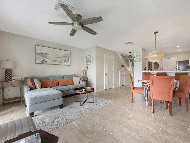 2465 Saint Augustine Blvd — Photo 9