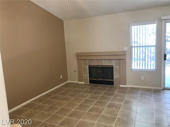 5th image of 3190 Cooper Creek Dr