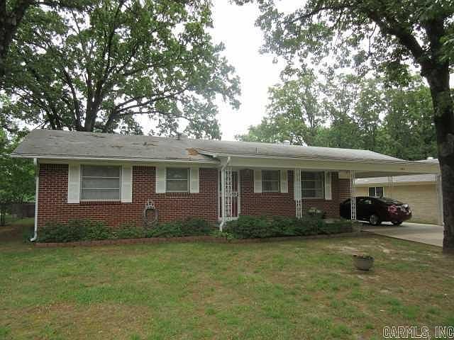 1st image of 300 S Claremont Ave