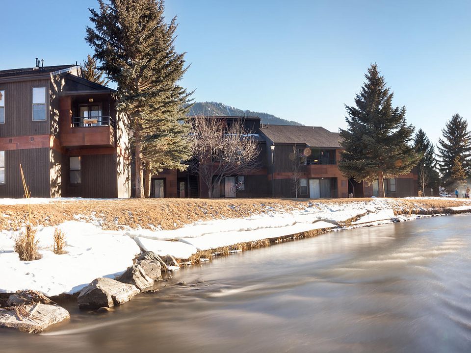 1st image of 355 W Deloney Ave #6