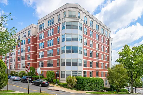 300 Mamaroneck Ave Photo 1