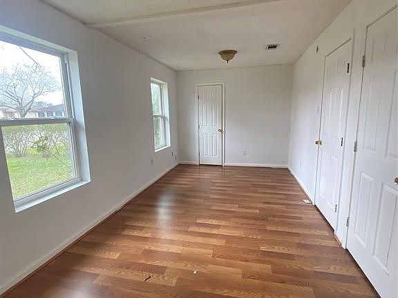 2nd image of 5123 Kilkenny Dr