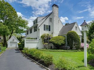 37 Oakley Rd, Belmont, MA 02478