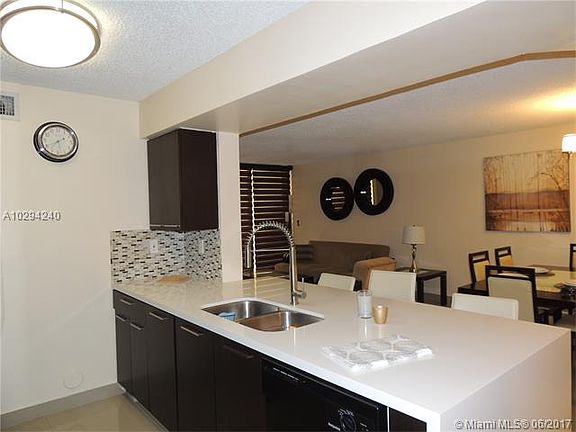 5th image of 4652 NW 97th Pl