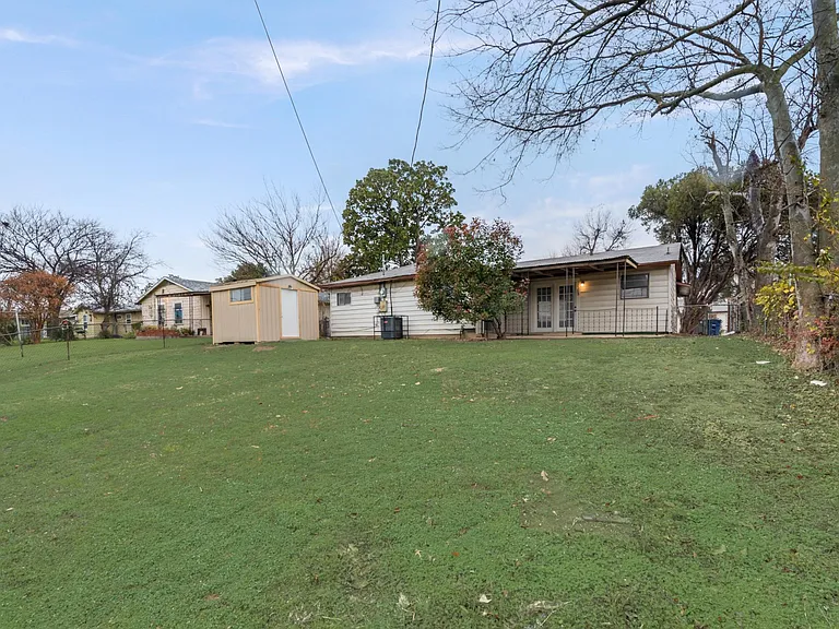 12118 Oberlin Dr — Photo 18