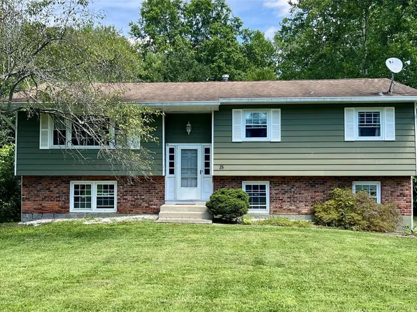 15 Vorndran Drive, Wappingers Falls, NY 12590