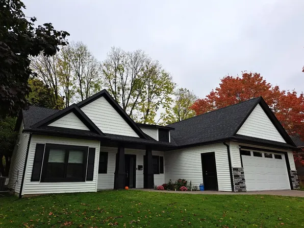 614 7th St SW, Rochester, MN 55902