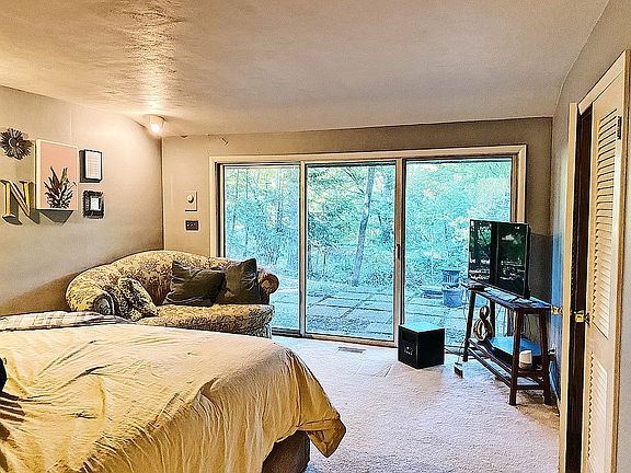 2nd image of 3225 29th Avenue Ct