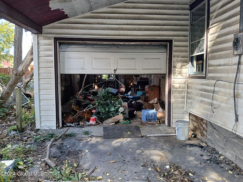 2nd image of 66 Wyllie Street