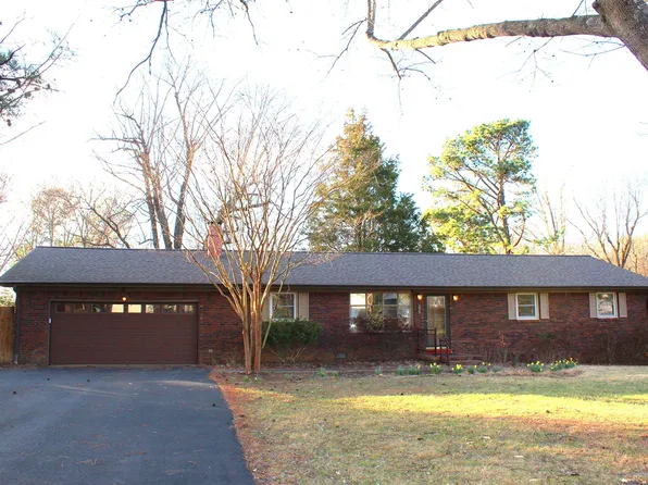 175 Skylark Dr, Paducah, KY 42001