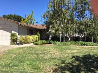 832 Alderbrook Ln, Cupertino, CA