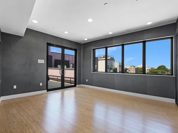 363 Prospect Place image 7 of 16