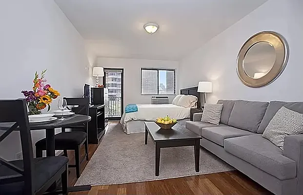 Rented by Corcoran | media 2