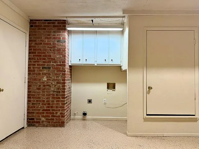 3511 Andrews Hwy — Photo 17