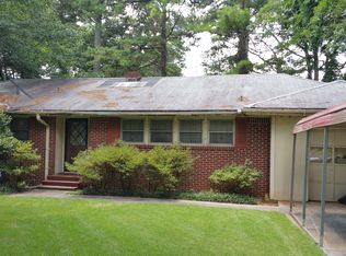 1076 Hambrick Rd, Stone Mountain, GA 30083