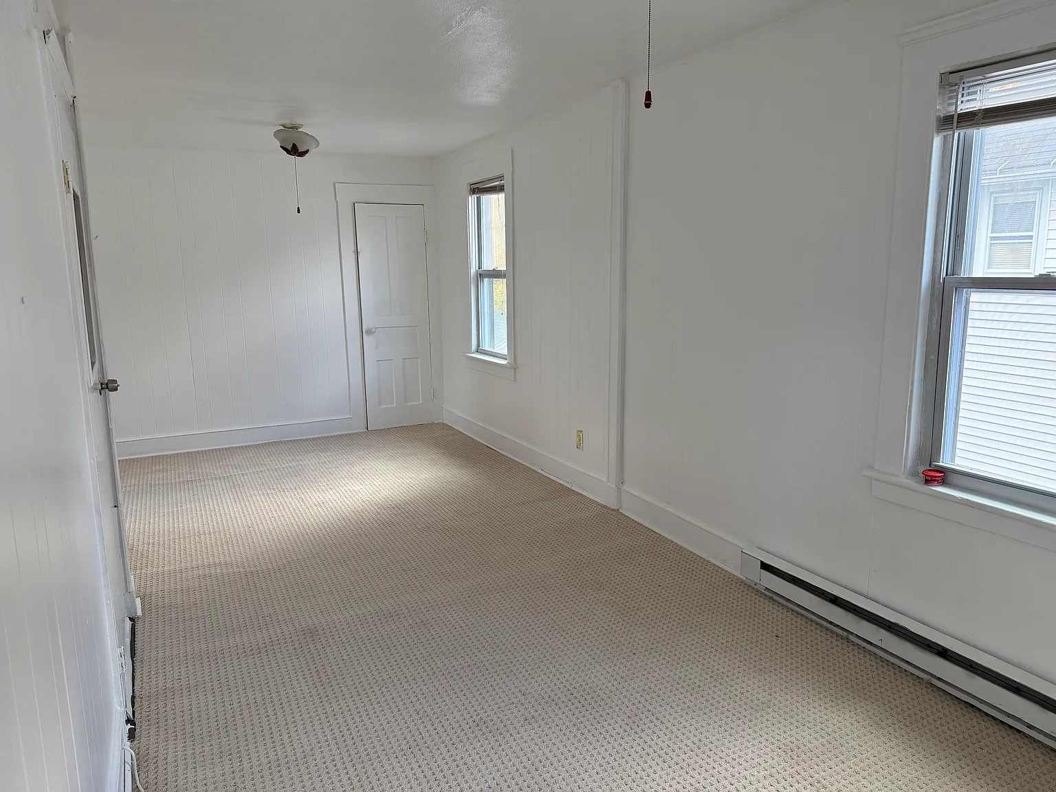 2 bed, $1,400 — Photo 3