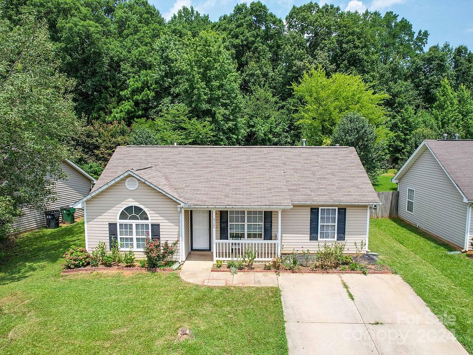 1st image of 5725 Justins Forest Dr