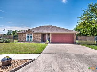 2704 Poage Cir, Killeen, TX 76543