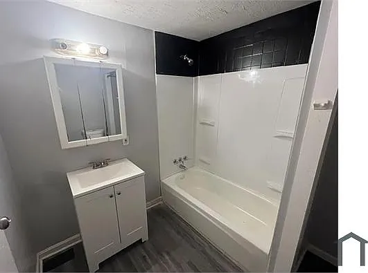 8110 Spafford Rd #SINGLE — Photo 2