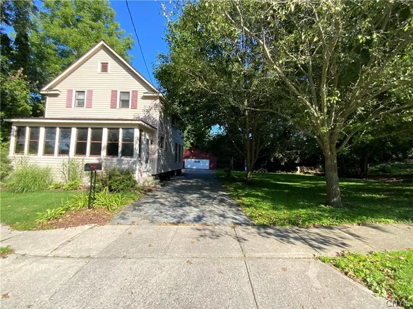 348 N Indiana Ave, Watertown, NY 13601