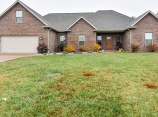 10257 S Pheasant Run, Haubstadt, IN 47639