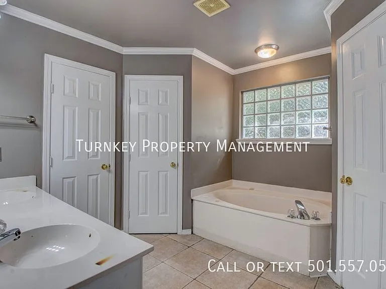12005 Cherry Laurel Dr — Photo 13