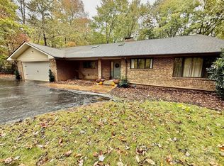 461 Mountain View Dr, Columbus, NC 28722