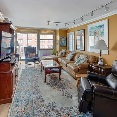 Rented by Corcoran | media 2