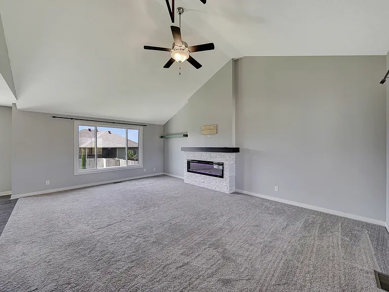 7339 Yankee Woods Dr — Photo 8