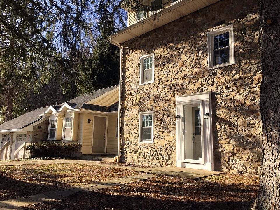 1st image of 1412 Upper Van Reed Rd