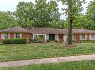 15094 Denwoods Ct, Chesterfield, MO