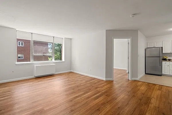 2 bed, 997 sqft, $2,900 — Photo 1