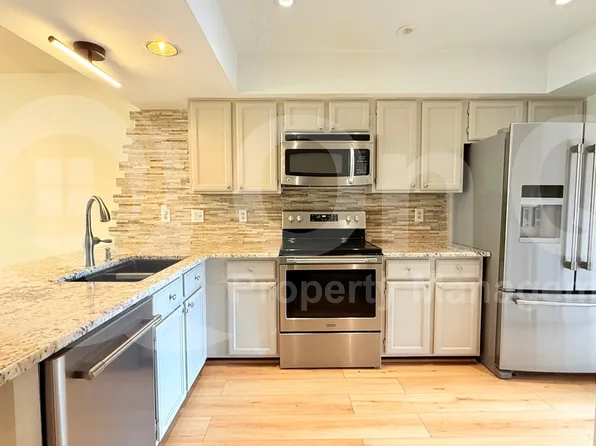 8651 E Royal Palm Rd Unit 224, Scottsdale, AZ 85258