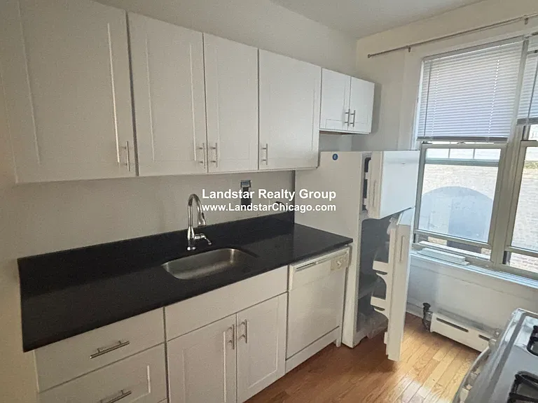 907 Elmwood Ave #1D — Photo 5